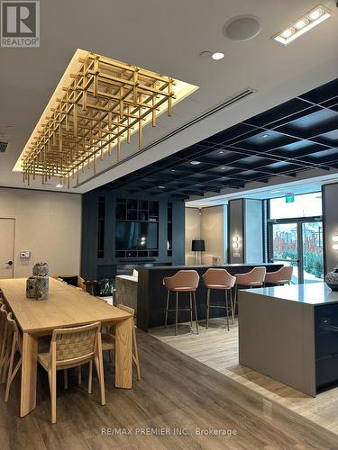 516 - 2501 Saw Whet Boulevard, Oakville, ON - Indoor