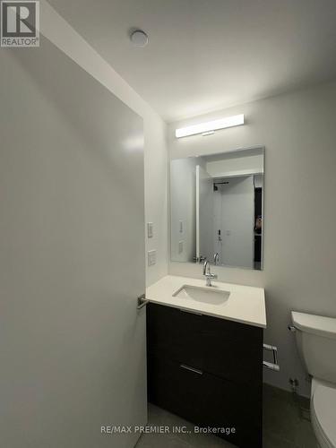 516 - 2501 Saw Whet Boulevard, Oakville, ON - Indoor Photo Showing Bathroom
