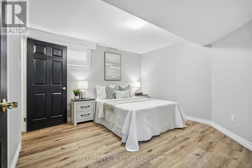 2 - 4067 Colonel Talbot Road, London South (South V), ON - Indoor Photo Showing Bedroom