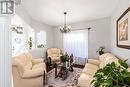 102 Erika Crescent, Hamilton, ON  - Indoor Photo Showing Living Room 