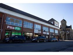 100-2 Main ST  Bathurst, NB E2A 2Y4