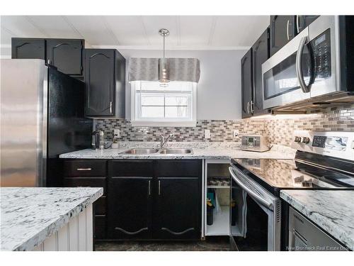 10 Spruce Wood St, Moncton, NB 