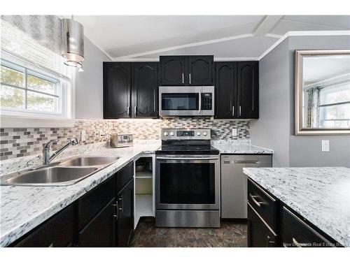 10 Spruce Wood St, Moncton, NB 