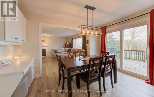 396 Otterbein Road, Kitchener, ON - Indoor Photo Showing Dining Room