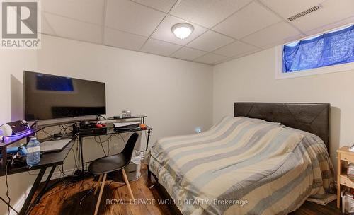 396 Otterbein Road, Kitchener, ON - Indoor Photo Showing Bedroom
