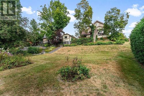 400 Centre Street, Pembroke, ON - Outdoor