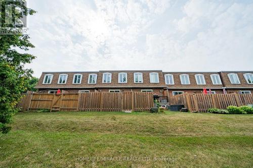 1548 Westminster Place, Burlington, ON - Outdoor