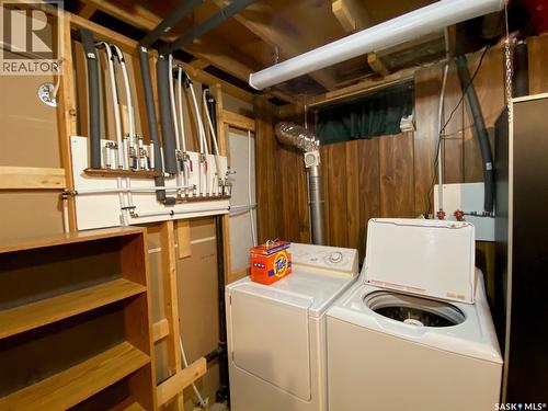 310 Main Street, Abernethy, SK - Indoor Photo Showing Laundry Room