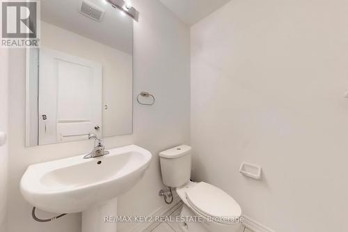 509 Littlewood Lane, Ajax, ON - Indoor Photo Showing Bathroom