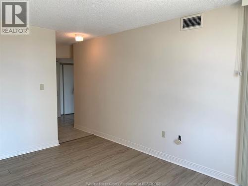 75 Riverside Drive East Unit# 410, Windsor, ON - Indoor Photo Showing Other Room