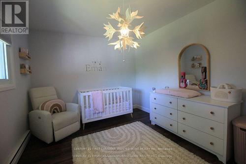 133 Deer Park Circle W, London North (North P), ON - Indoor Photo Showing Bedroom