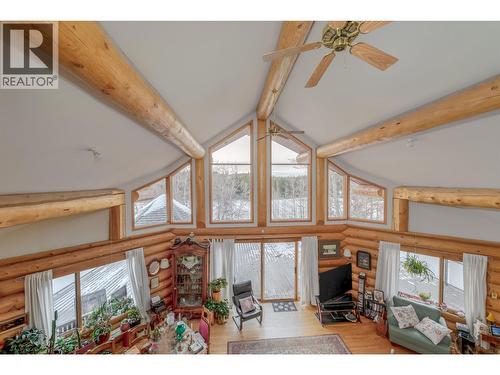 5565 Backvalley Road, 100 Mile House, BC - Indoor Photo Showing Other Room