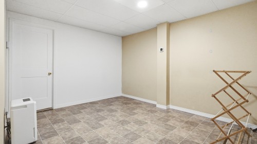 Chambre à coucher - 795 36E Rue, Saint-Georges, QC - Indoor Photo Showing Other Room