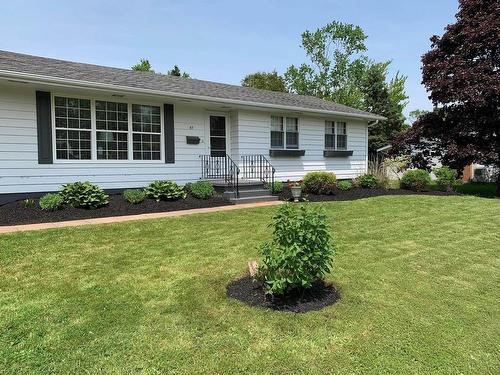 57 Parkview Drive, Charlottetown, PE 