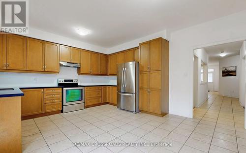 73 Eakin Mill Road, Markham, ON - Indoor Photo Showing Kitchen