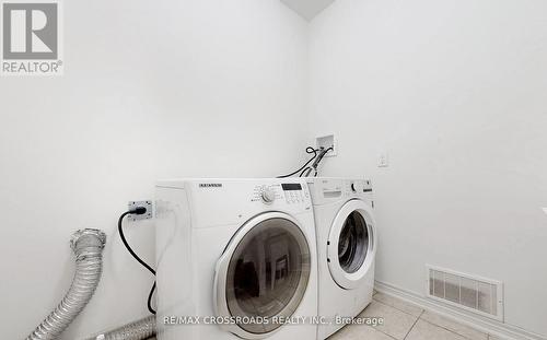 73 Eakin Mill Road, Markham, ON - Indoor Photo Showing Laundry Room