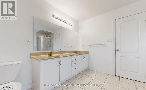 73 Eakin Mill Road, Markham, ON - Indoor Photo Showing Bathroom