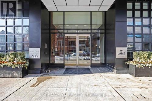 906 - 608 Richmond Street W, Toronto, ON - Outdoor