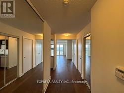 2806 - 125 VILLAGE GREEN SQUARE  Toronto, ON M1S 0L1