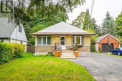 B - 200 SHELDON AVENUE N  Kitchener, ON N2H 3M8