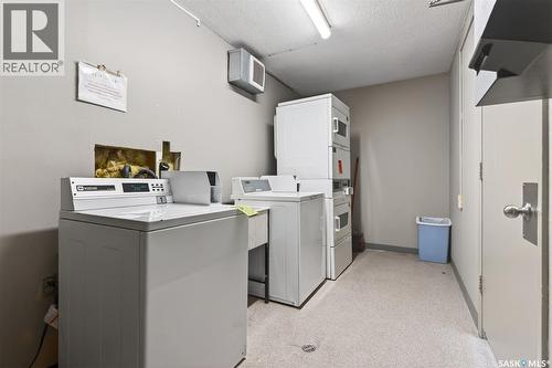 14 125 Froom Crescent, Regina, SK - Indoor Photo Showing Laundry Room