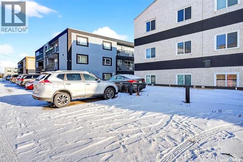 14 125 Froom Crescent, Regina, SK - Outdoor
