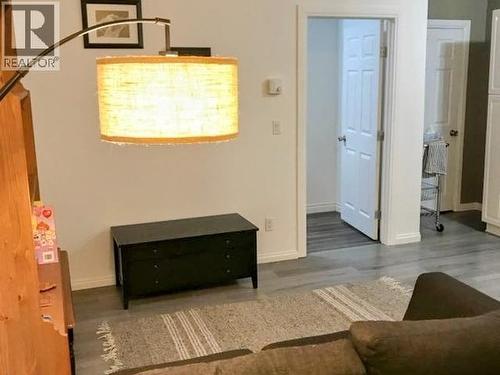 40 Stope Way, Whitehorse, YT - Indoor Photo Showing Other Room