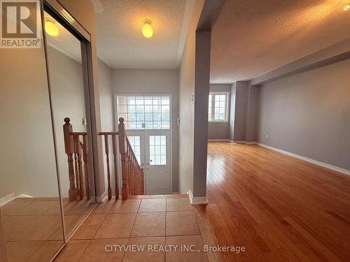 5727 Retreat Street, Mississauga, ON - Indoor Photo Showing Other Room