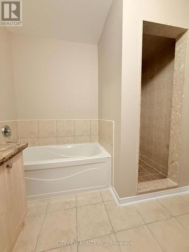 5727 Retreat Street, Mississauga, ON - Indoor Photo Showing Bathroom