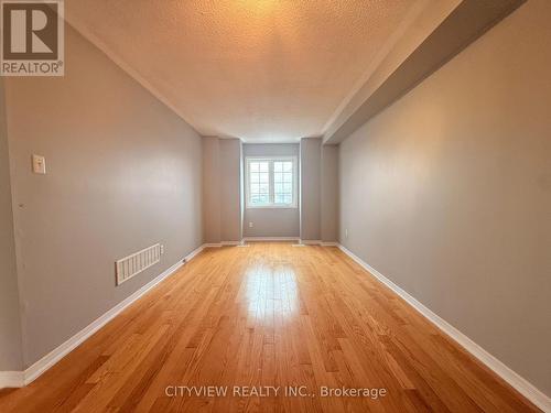 5727 Retreat Street, Mississauga, ON - Indoor Photo Showing Other Room