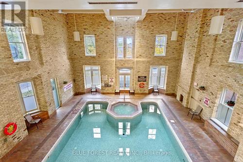 102 - 460 Wellington Street, London East (East F), ON - Indoor Photo Showing Other Room With In Ground Pool
