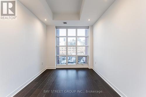 502 - 501 Adelaide Street W, Toronto, ON - Indoor Photo Showing Other Room