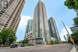 PH2 - 225 WEBB DRIVE  Mississauga, ON L5B 4P2