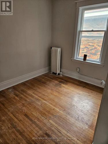 6 - 985 Main Street E, Hamilton, ON - Indoor Photo Showing Other Room