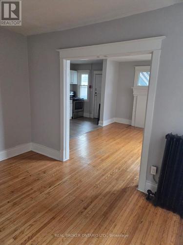 5 - 985 Main Street E, Hamilton, ON - Indoor Photo Showing Other Room