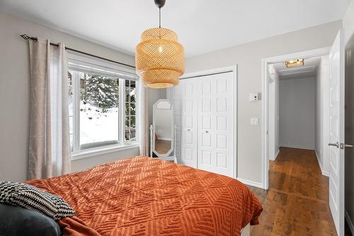 Chambre à coucher principale - 1393 Rue Des Tulipes, Sainte-Agathe-Des-Monts, QC - Indoor Photo Showing Bedroom