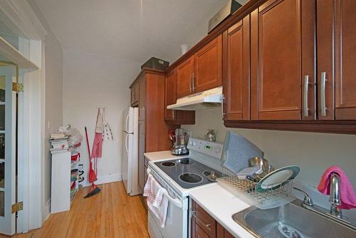 Kitchen - 7-4330 Rue Sherbrooke O., Westmount, QC - Indoor Photo Showing Kitchen