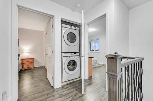 Salle de lavage - 201-169 Rue St-Georges, Saint-Jean-Sur-Richelieu, QC - Indoor Photo Showing Laundry Room