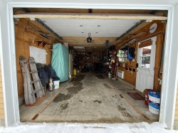 Garage - 