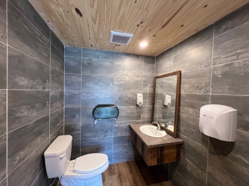 Salle d'eau - 15 Rue Des Bouleaux, Caplan, QC - Indoor Photo Showing Bathroom