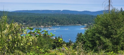 120 Bishops Walk Rd, Salt Spring, BC 