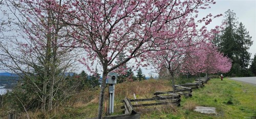 120 Bishops Walk Rd, Salt Spring, BC 