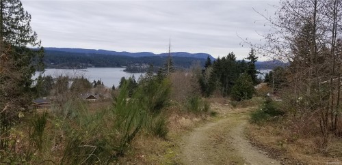 120 Bishops Walk Rd, Salt Spring, BC 