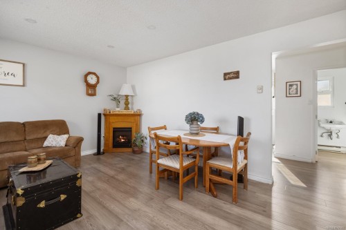 3350 Limerick Rd, Duncan, BC - Indoor