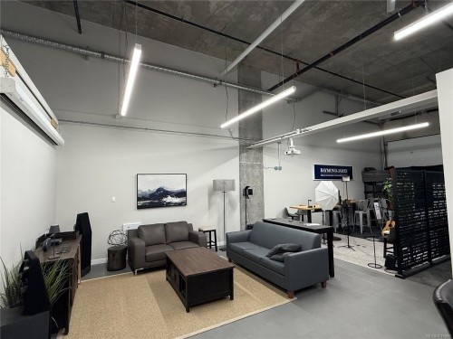 106-832 Mccallum Rd, Langford, BC 