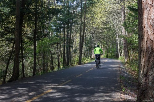 5 Erskine Lane, View Royal, BC 