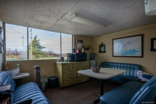 2012 Anderton Rd, Comox, BC 