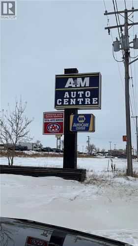 370 Railway Avenue E, North Battleford, SK 