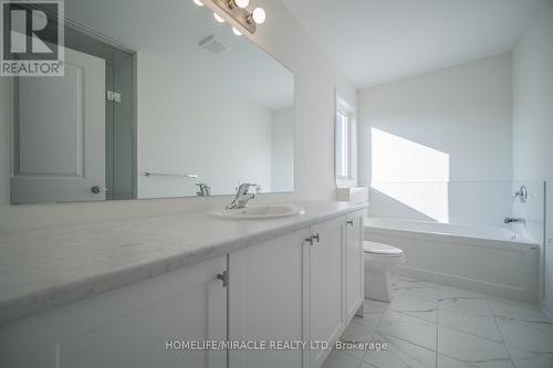 60 Oakmont Drive, Loyalist, ON - Indoor Photo Showing Bathroom