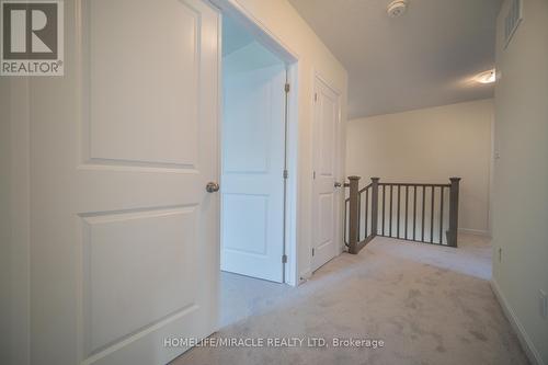 60 Oakmont Drive, Loyalist, ON - Indoor Photo Showing Other Room